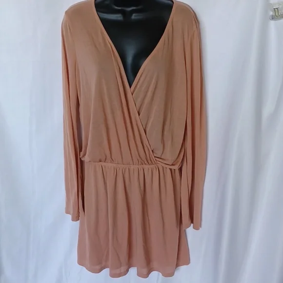 Tobi Nude Mini dress, lined skirt,  elastic waist,  sheer top, bell sleeves - Picture 2 of 8